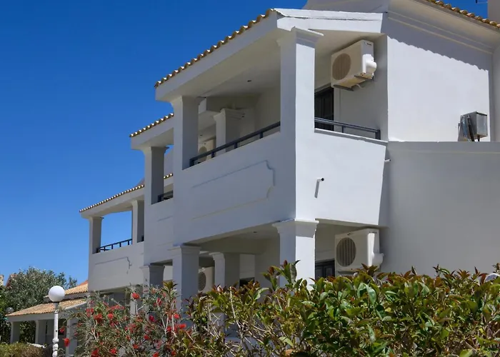 Corfu Sungate Otel 4*