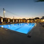 호텔 Corfu Sungate
